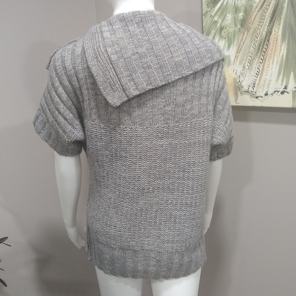 NWOT Sweater Project Heather Gray Short Sleeve Button Down Cowal Neck Sweater - Picture 6 of 11